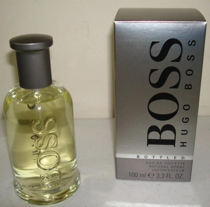 زجاجة عطر BOSS Bottled Eau de Toilette