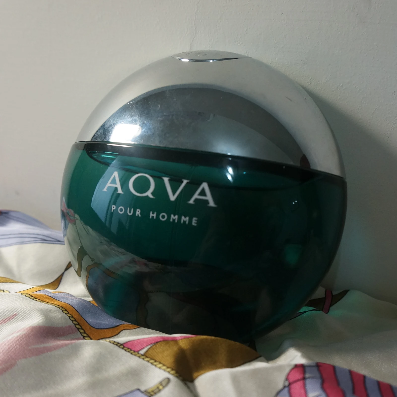 Frasco de Bvlgari Aqva Pour Homme Eau de Toilette