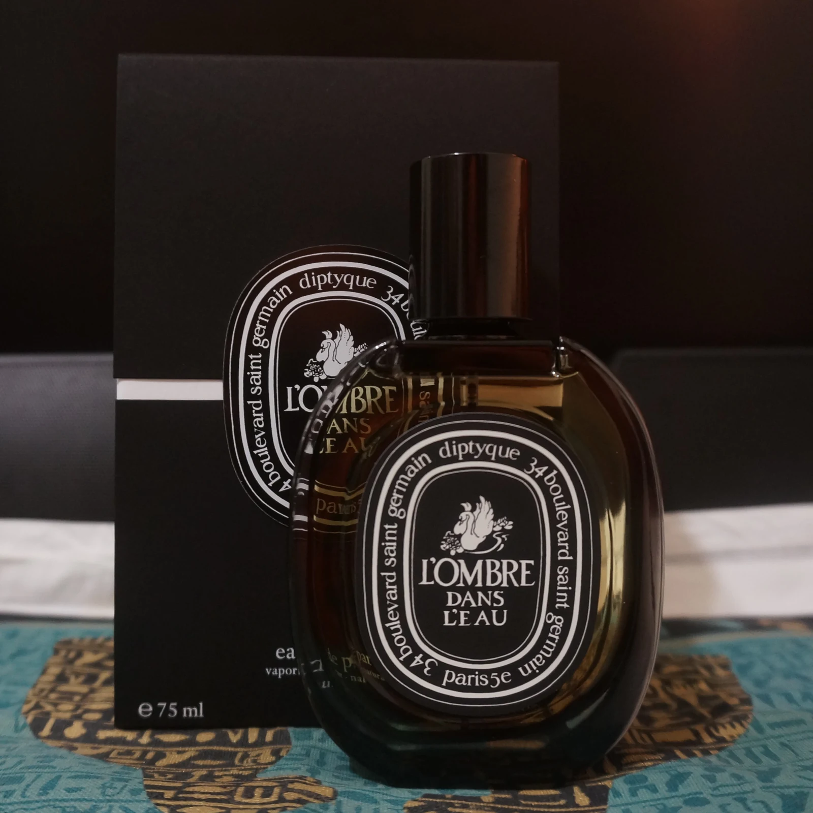 زجاجة عطر لومبر دان لو أو دو بارفان من ديبتيك